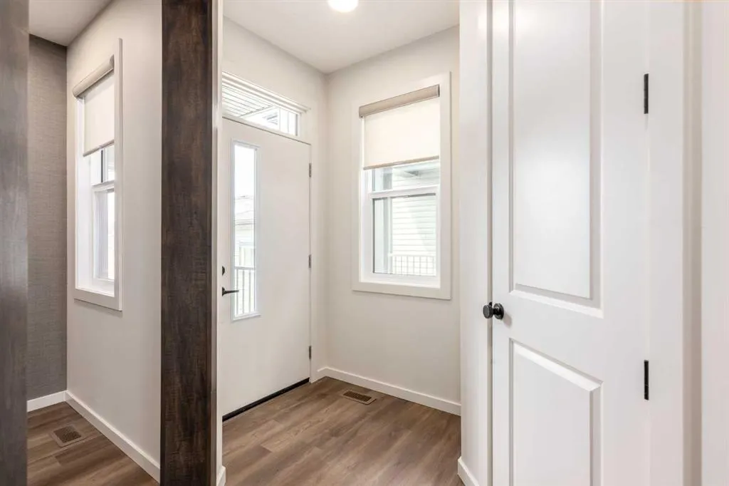 58 Starling Passage NW