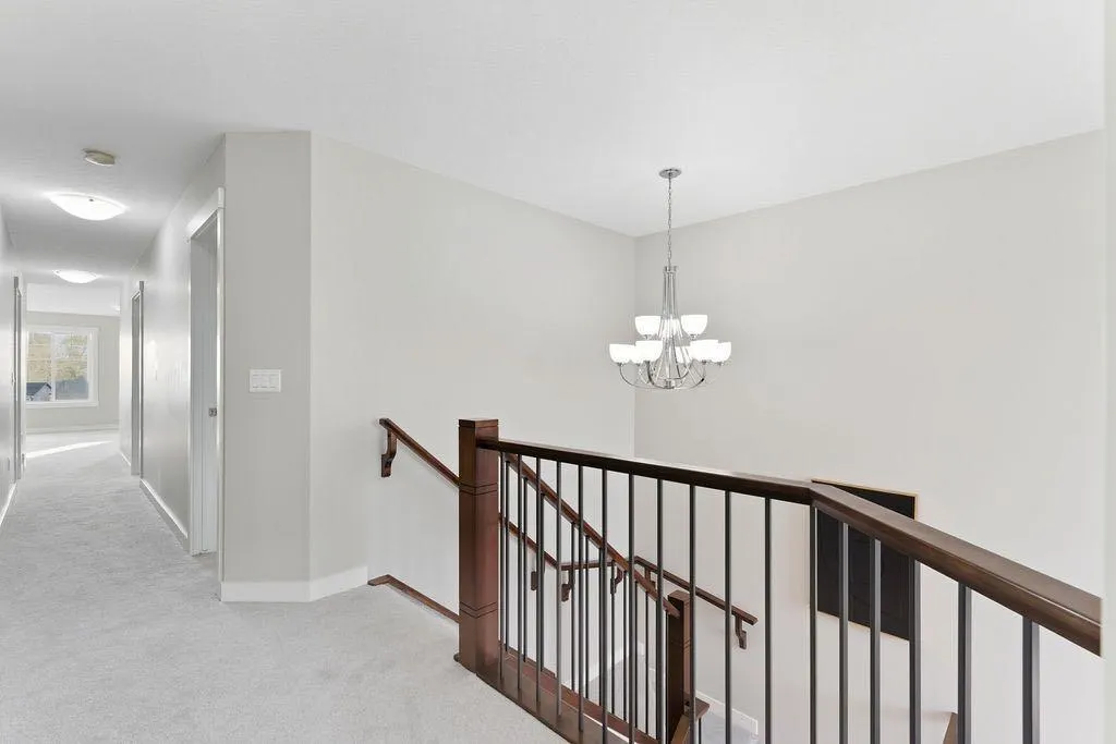 240 Nolanhurst Crescent NW