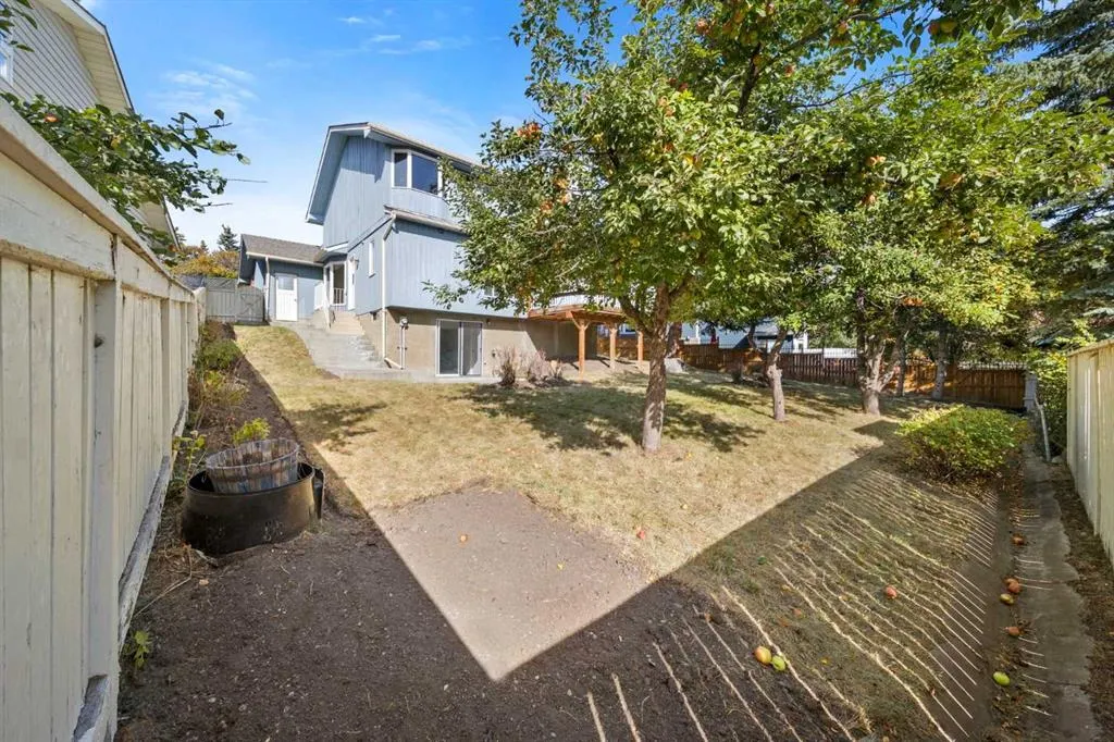 36 Strathlorne Crescent SW