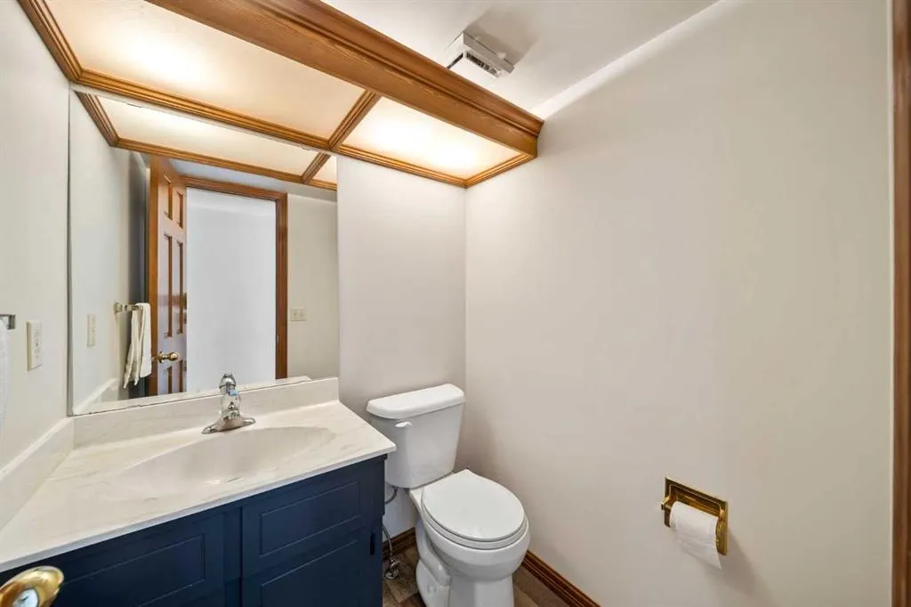36 Strathlorne Crescent SW