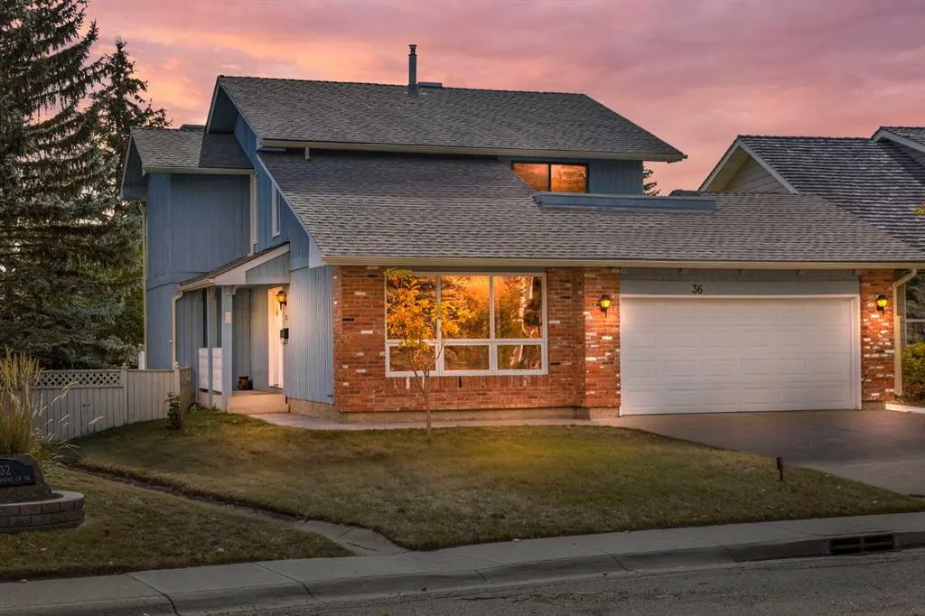 36 Strathlorne Crescent SW