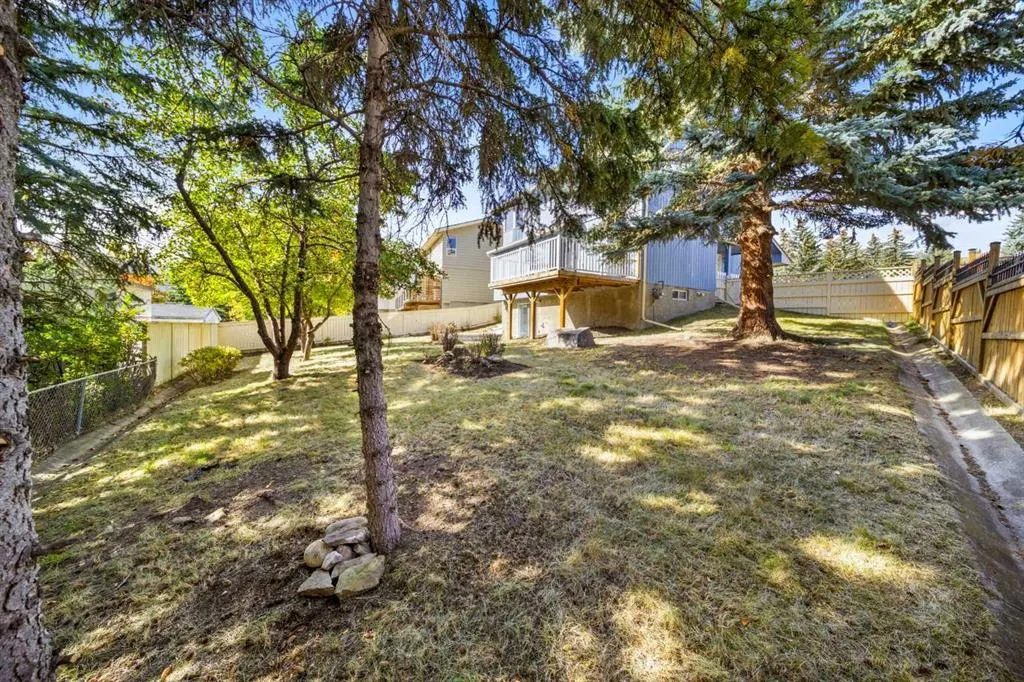 36 Strathlorne Crescent SW