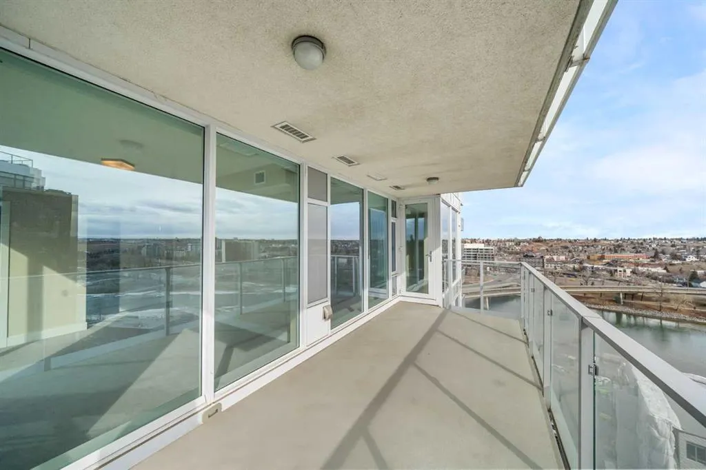 519 Riverfront Avenue SE, #1505