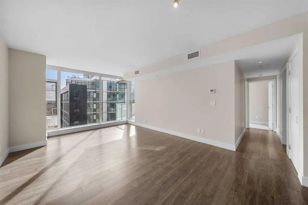 519 Riverfront Avenue SE, #1505