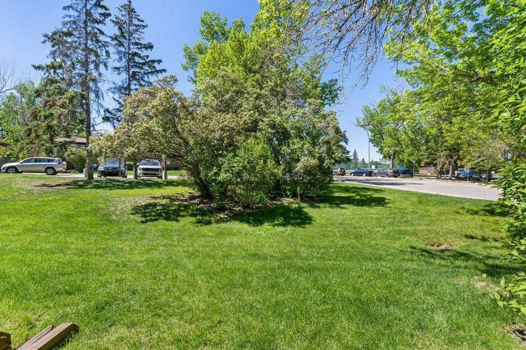 8948 Elbow Drive SW, #504