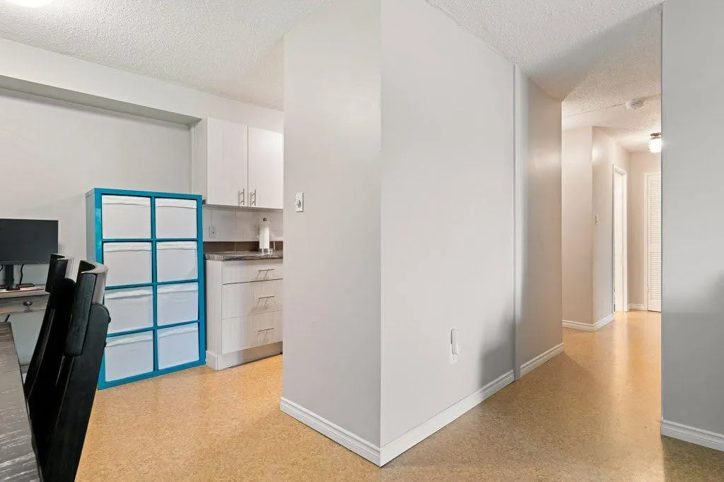8948 Elbow Drive SW, #504