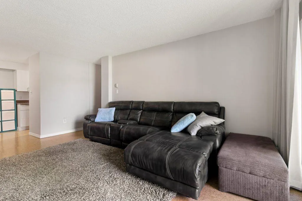 8948 Elbow Drive SW, #504