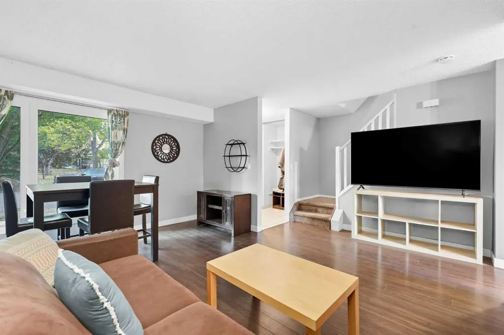 47 Shawglen Place SW