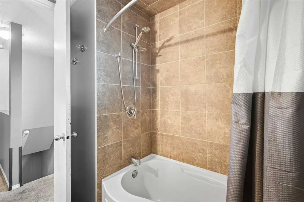 47 Shawglen Place SW