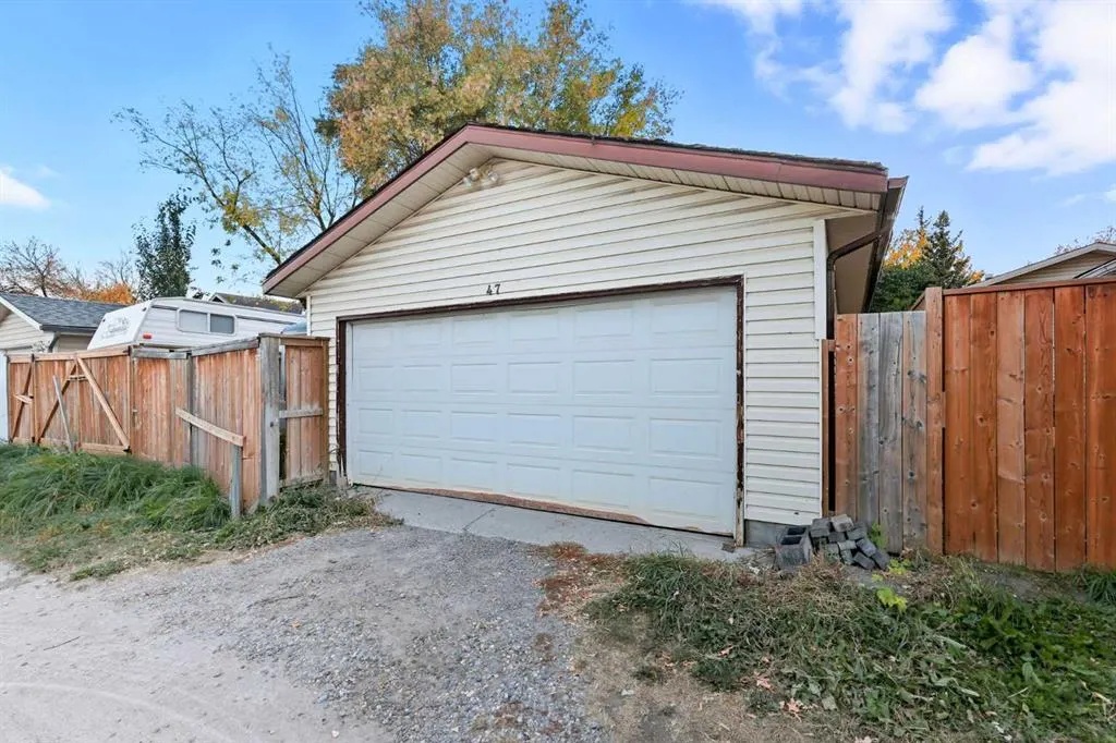 47 Shawglen Place SW