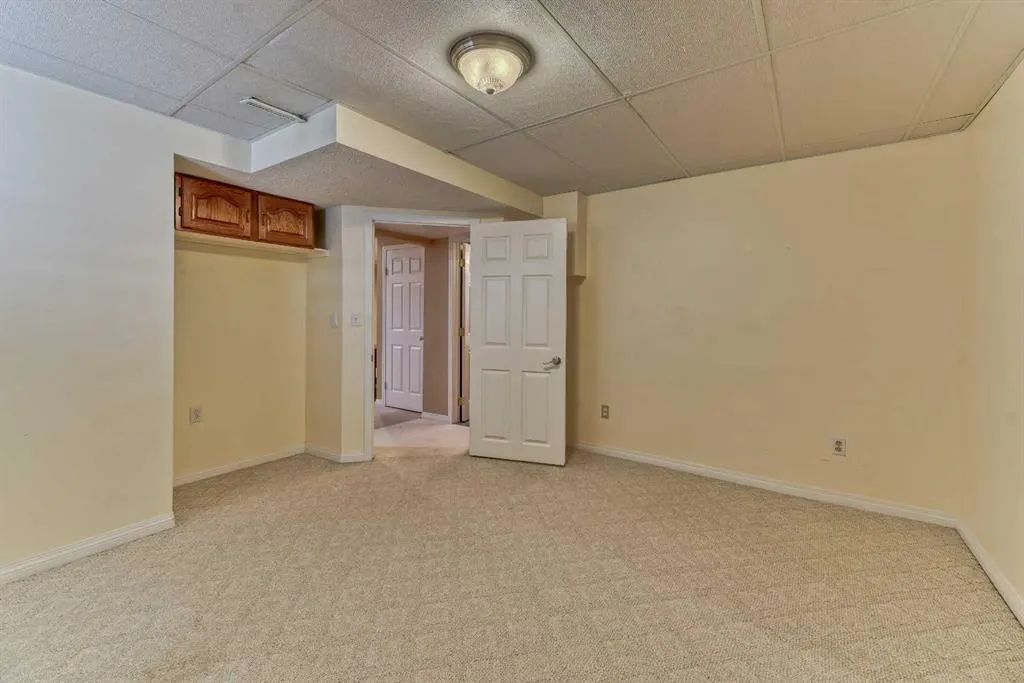 7 Scotia Landing NW