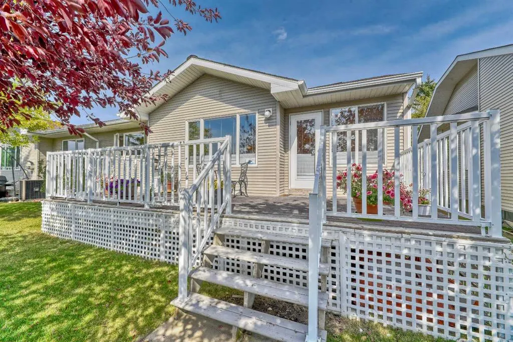 7 Scotia Landing NW