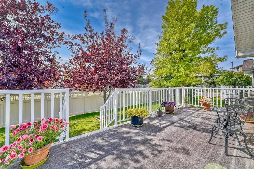 7 Scotia Landing NW