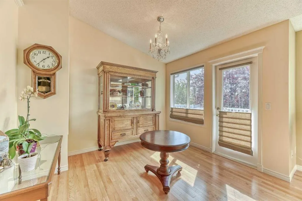7 Scotia Landing NW