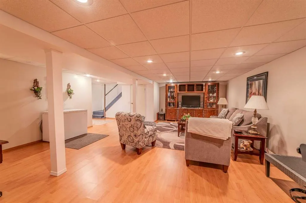 128 Maitland Road NE