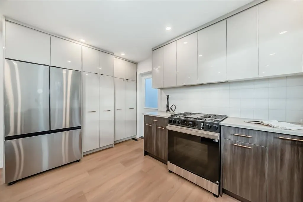 26 Dalgetty Place NW