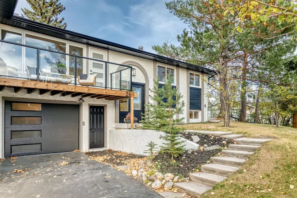 26 Dalgetty Place NW