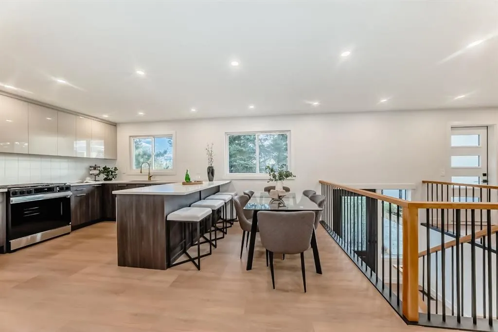 26 Dalgetty Place NW