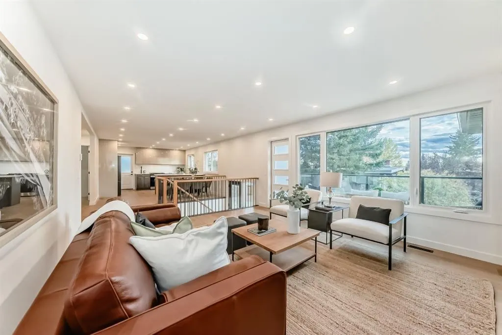 26 Dalgetty Place NW