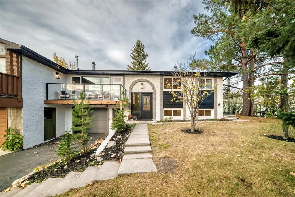 26 Dalgetty Place NW