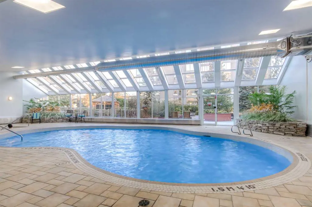 4603 Varsity Drive NW, #804