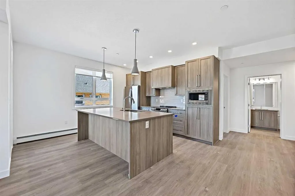 520 Reynolds Avenue SW, #1102