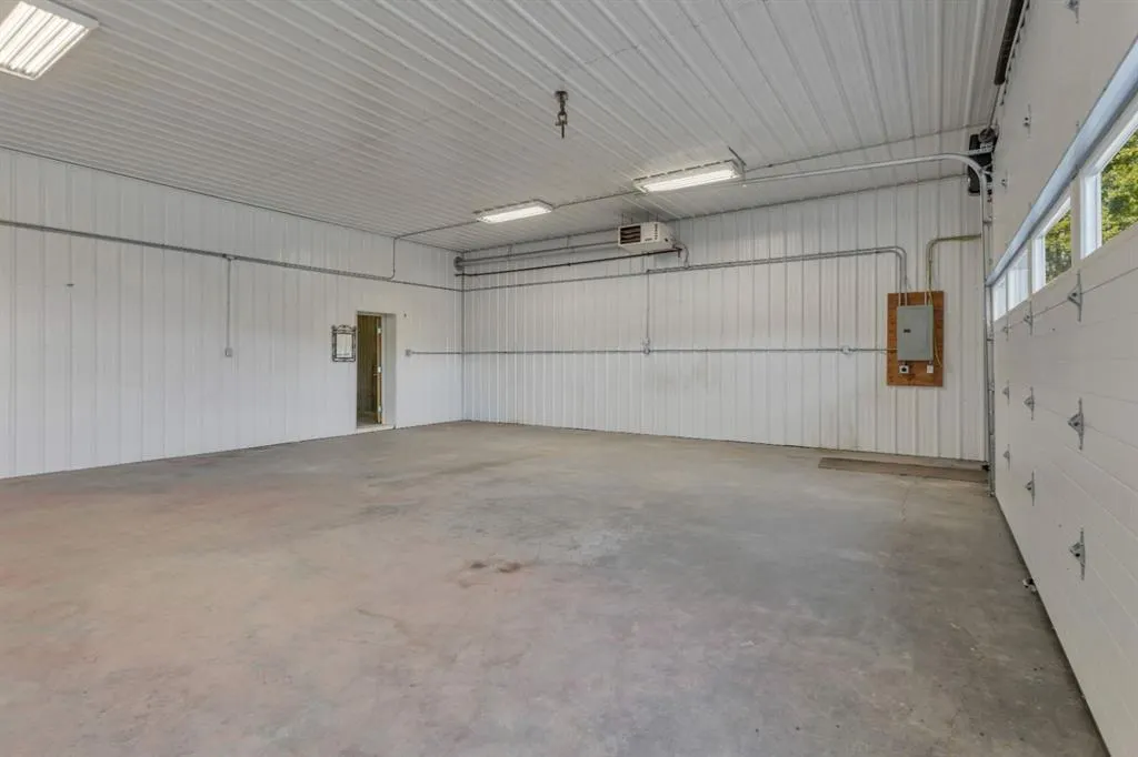 390055 Range Road 7-0