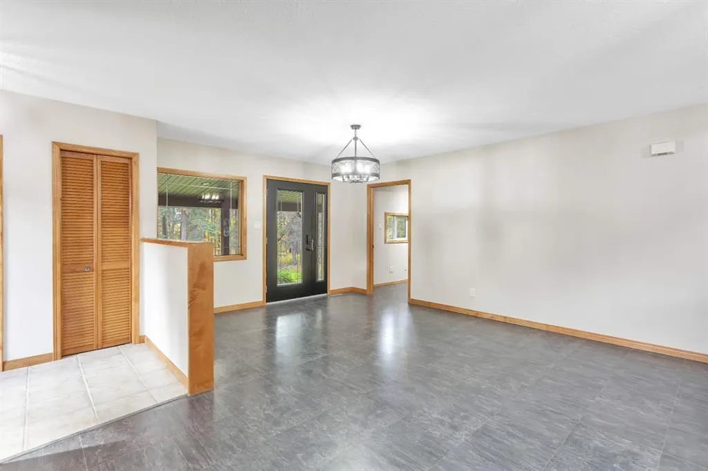 390055 Range Road 7-0