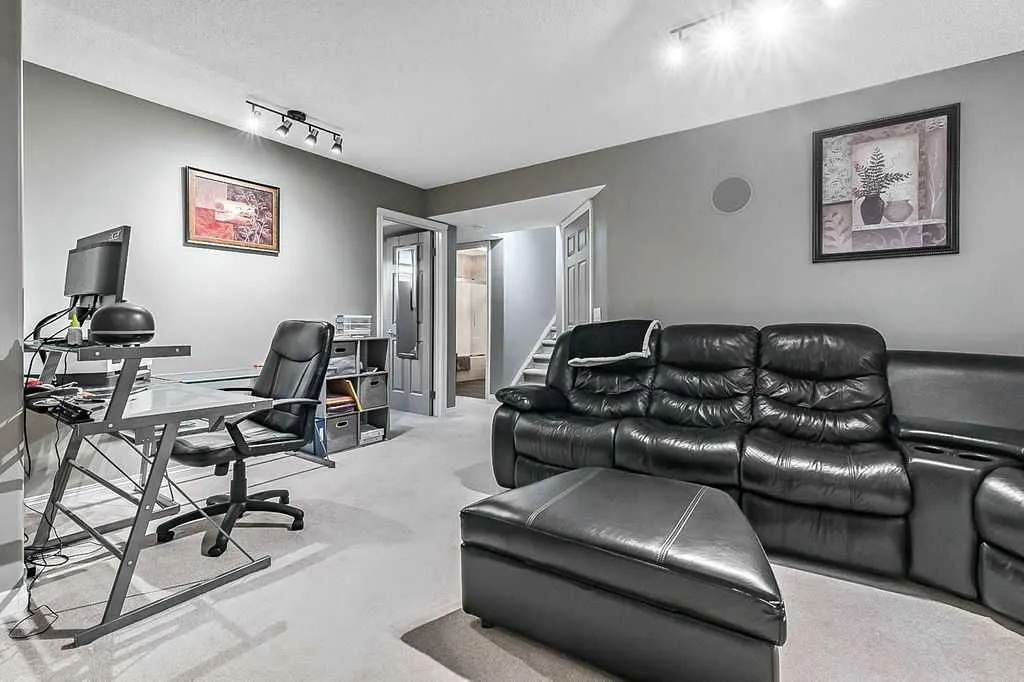 266 Copperfield Mews SE