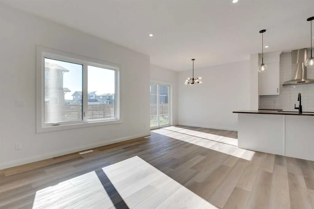 52 Dawson Wharf Mount