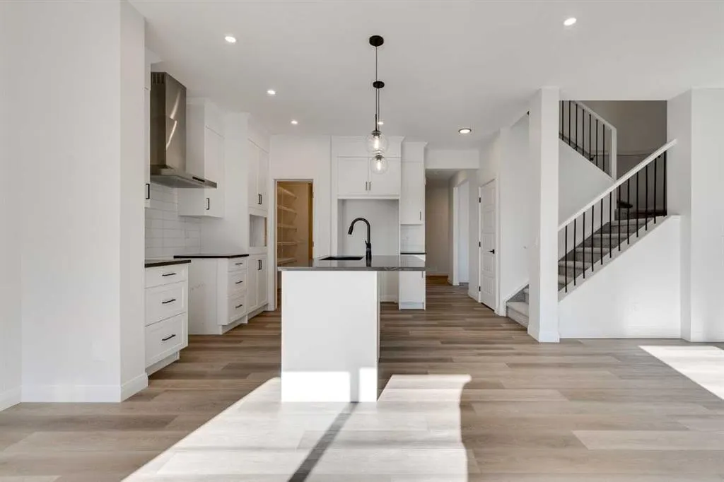 52 Dawson Wharf Mount