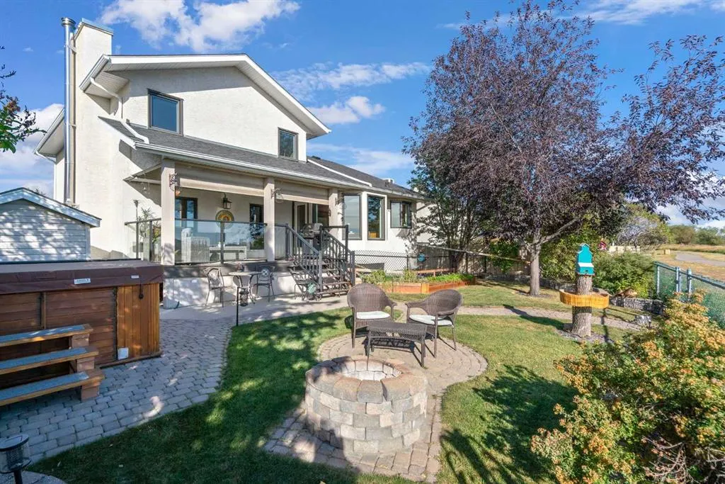 416 Meadowbrook Bay SE