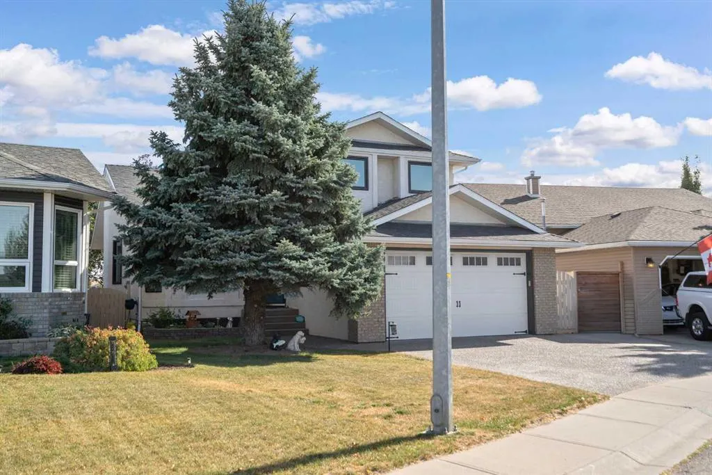 416 Meadowbrook Bay SE