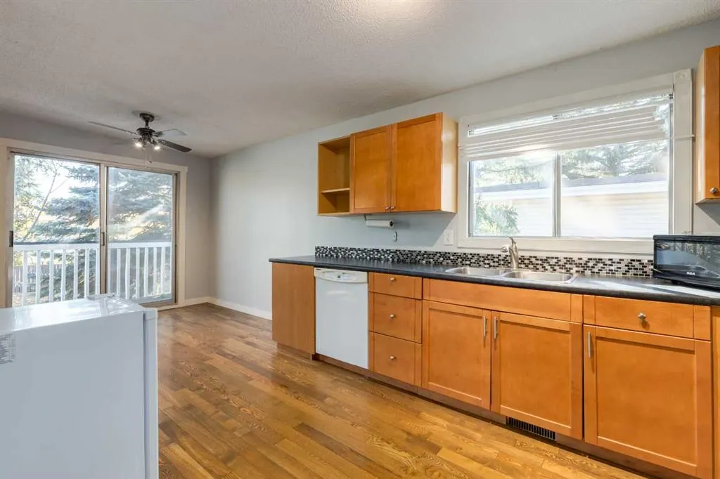 263 Silver Mead Close NW