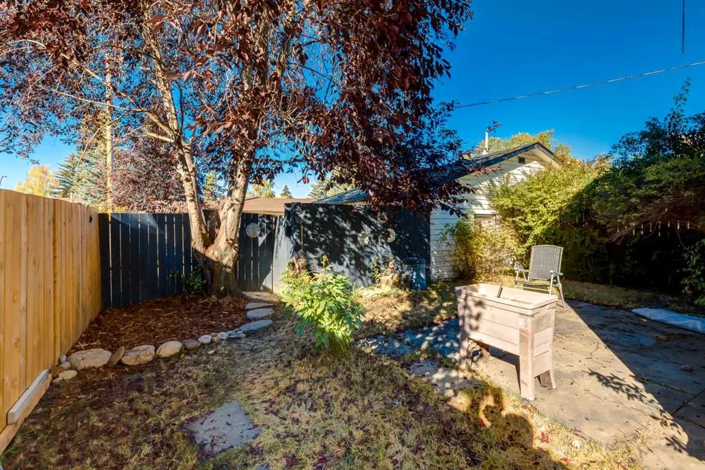 263 Silver Mead Close NW