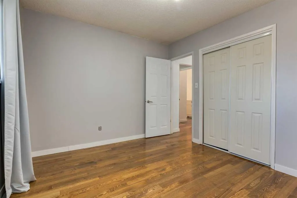 263 Silver Mead Close NW