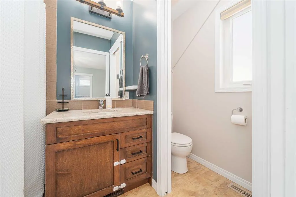227 Mt Sundial Court W