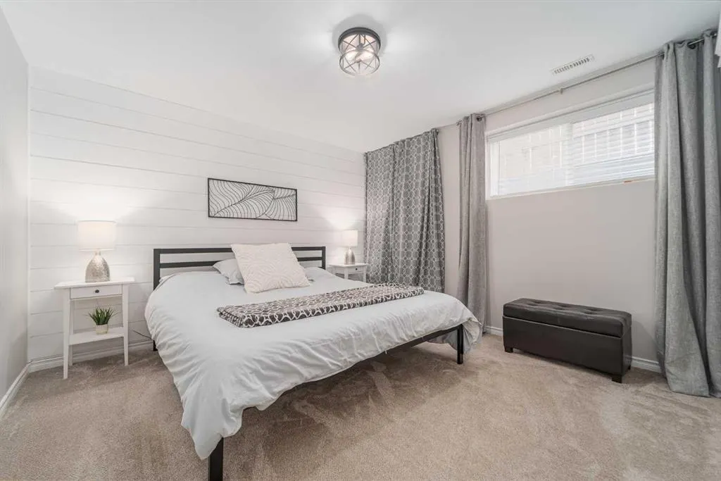 227 Mt Sundial Court W