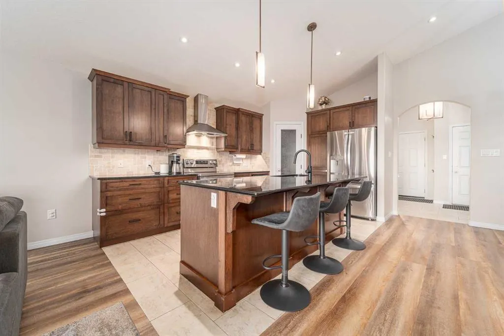 227 Mt Sundial Court W