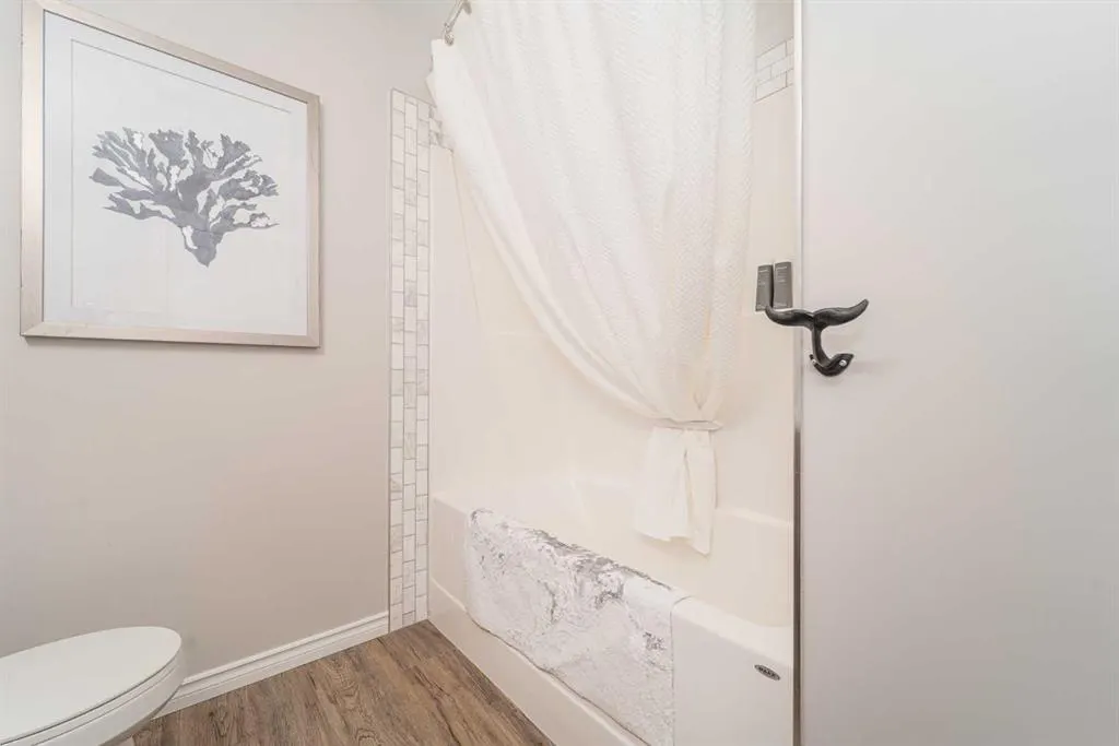 227 Mt Sundial Court W