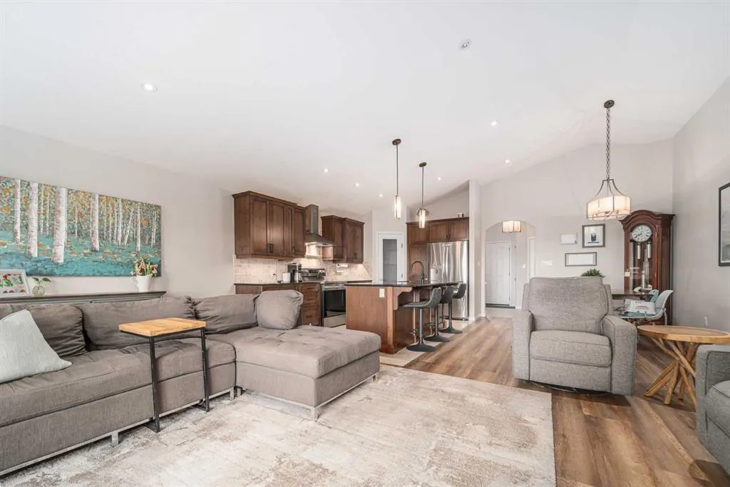 227 Mt Sundial Court W