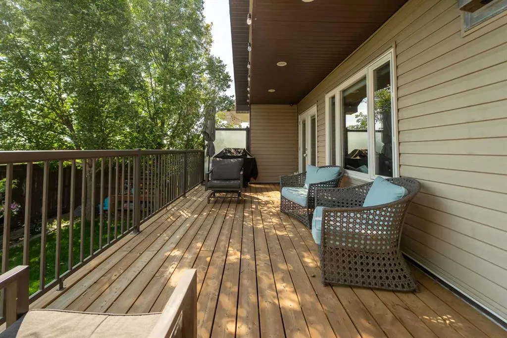 227 Mt Sundial Court W
