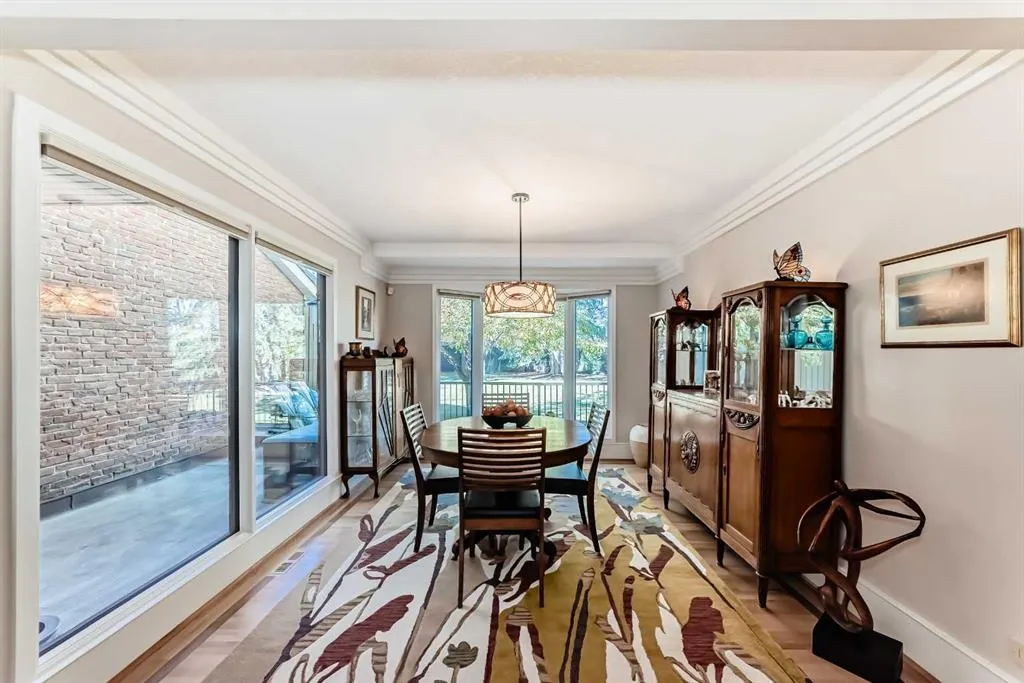 35 Oakmount Court SW, #9