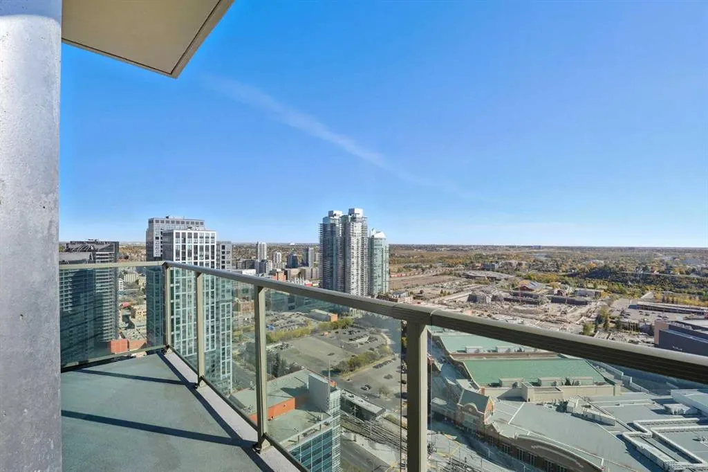 210 15 Avenue SE, #3204