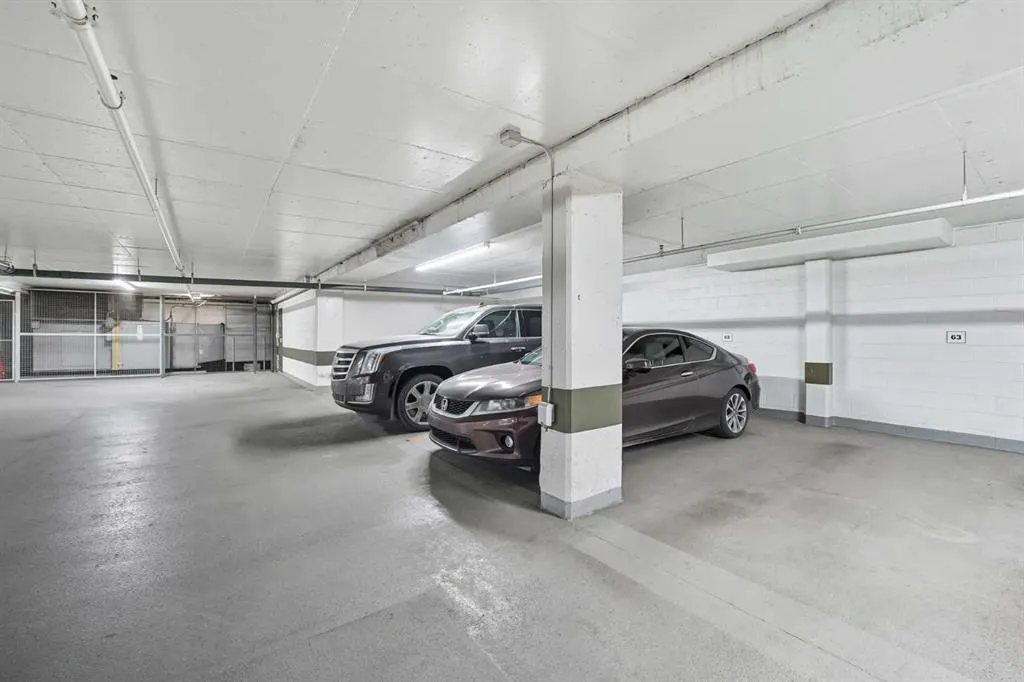 210 15 Avenue SE, #3204