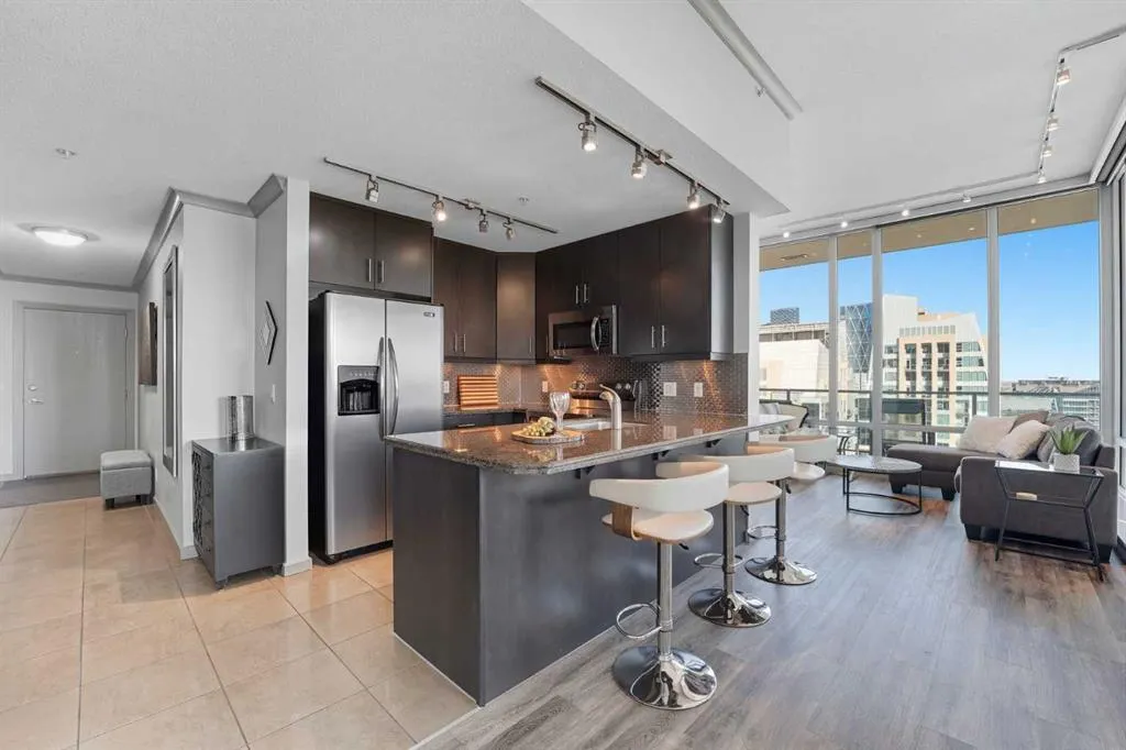 210 15 Avenue SE, #3204