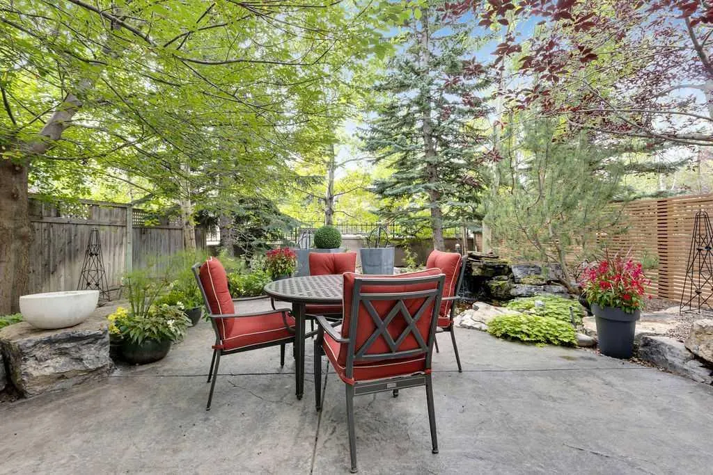 43 Aspen Meadows Green SW