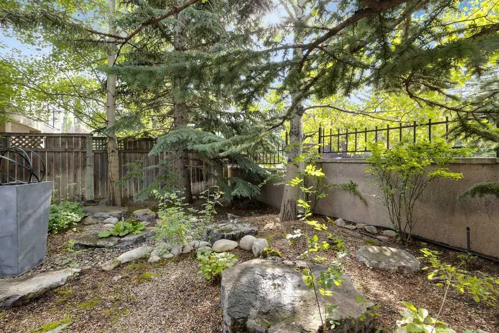 43 Aspen Meadows Green SW