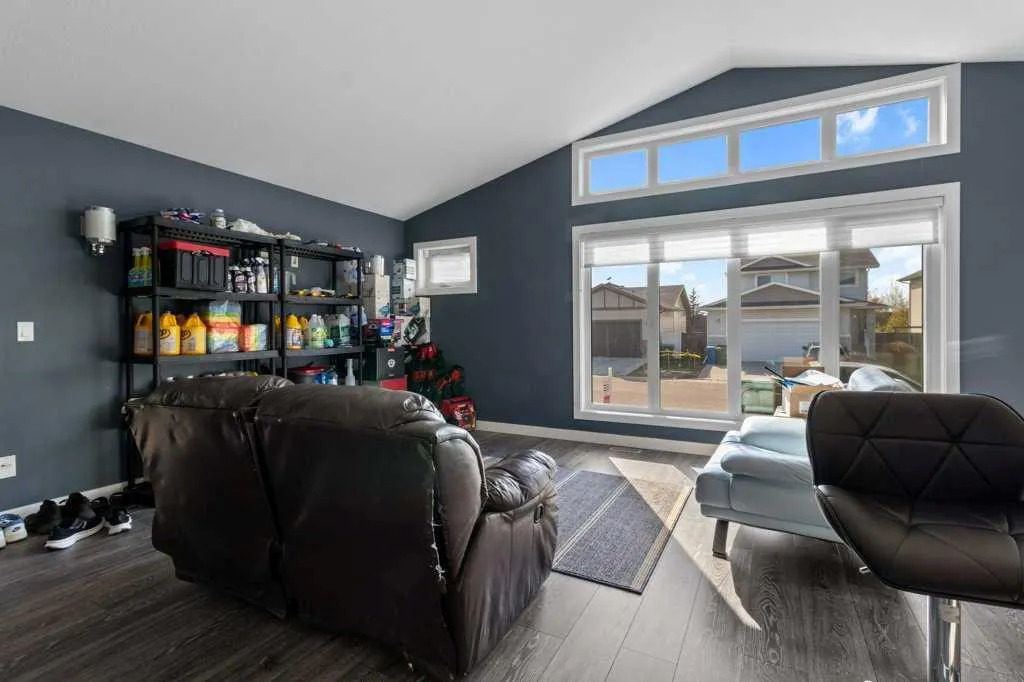 43 Windermere Close