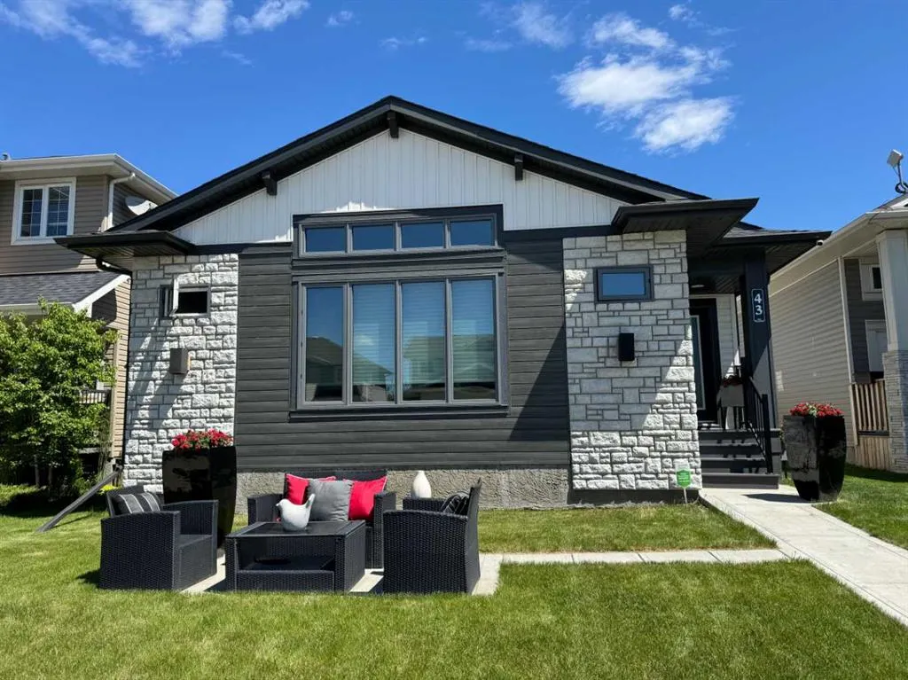 43 Windermere Close